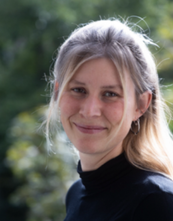 Portrait von Jovana Gonnsen