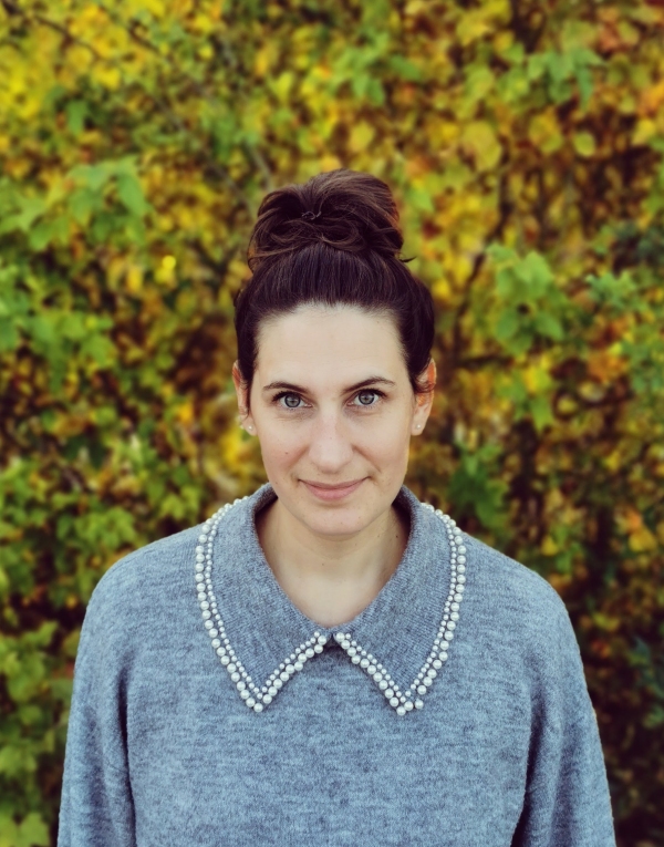 Portait von Sarah Rama